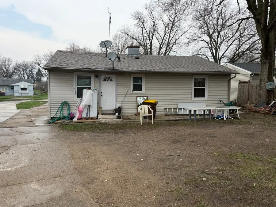 1916 Loomis Street, Rockford, IL 61102 - #2
