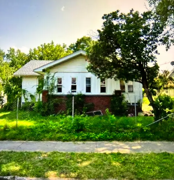 Address Withheld By Seller, Decatur, IL 62522