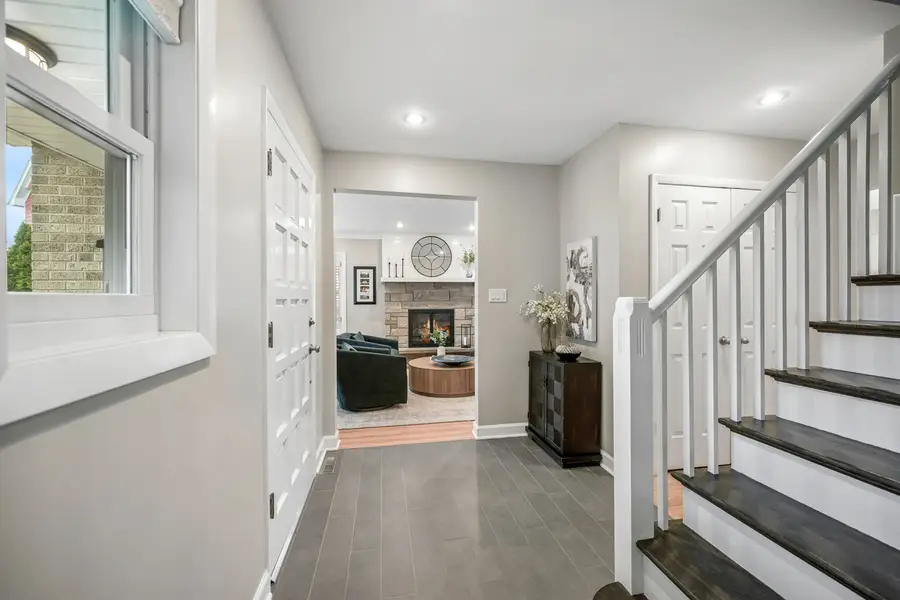 128 Parkview Road, Glenview, IL 60025 - #2