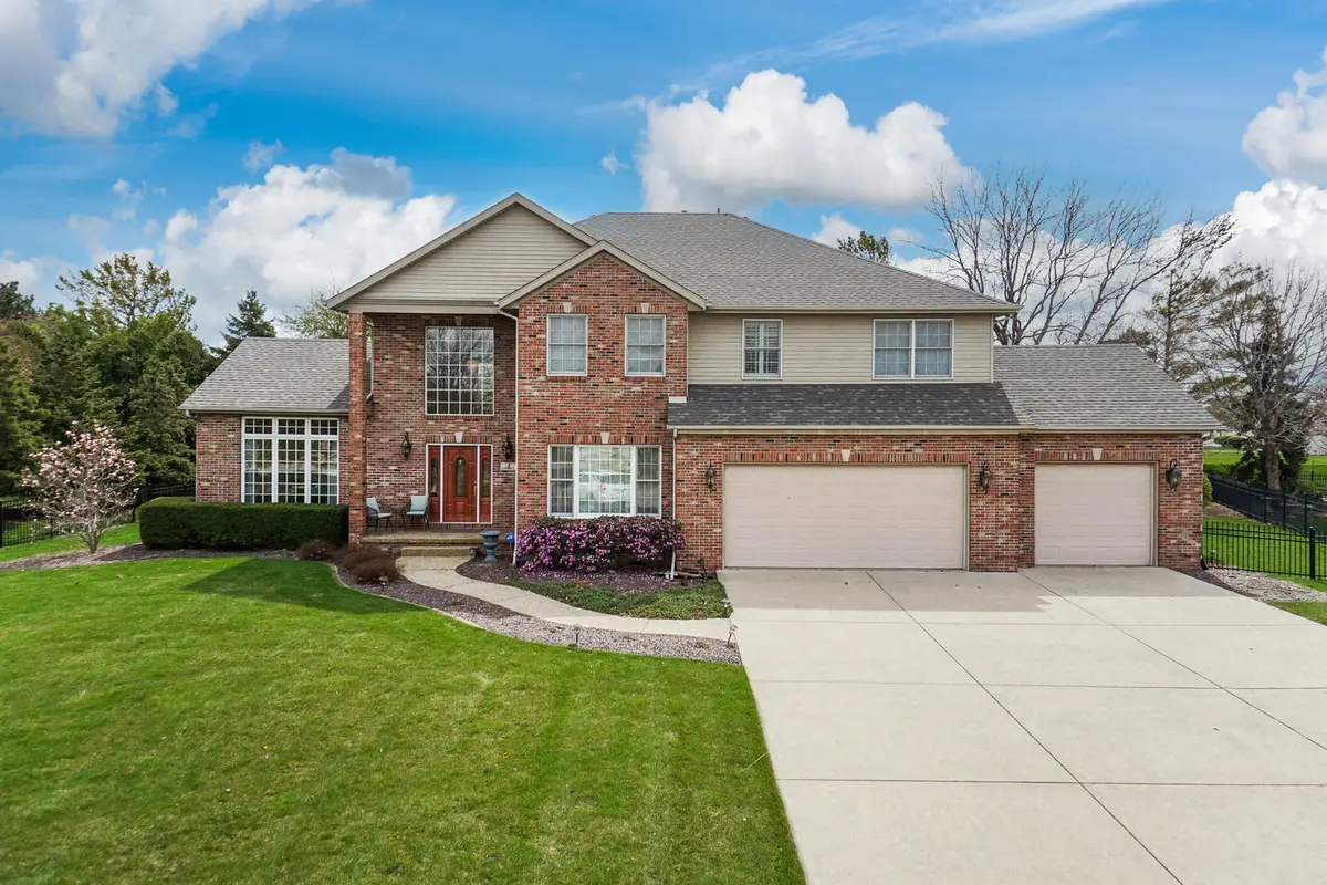 3 Strawberry Road, Bloomington, IL 61704 - #1