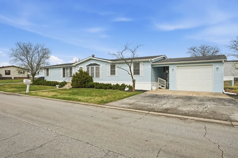 1 Swallow Lane, Beecher, IL 60401 - #2