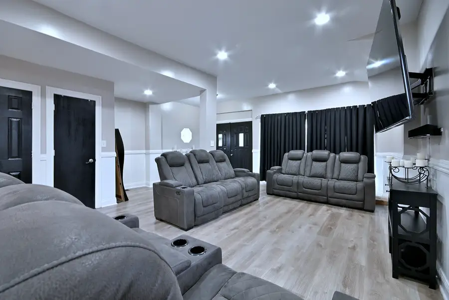 514 S 8th Avenue, Maywood, IL 60153 - #3