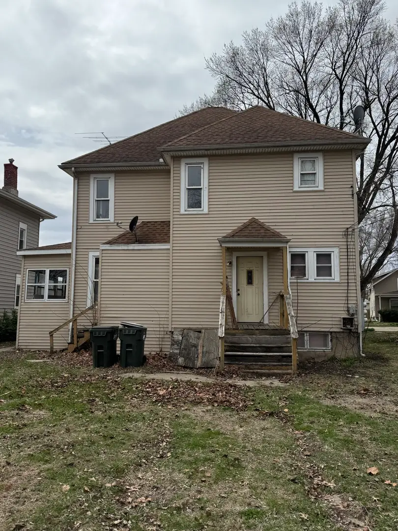 706 Locust Street, Sterling, IL 61081 - #2