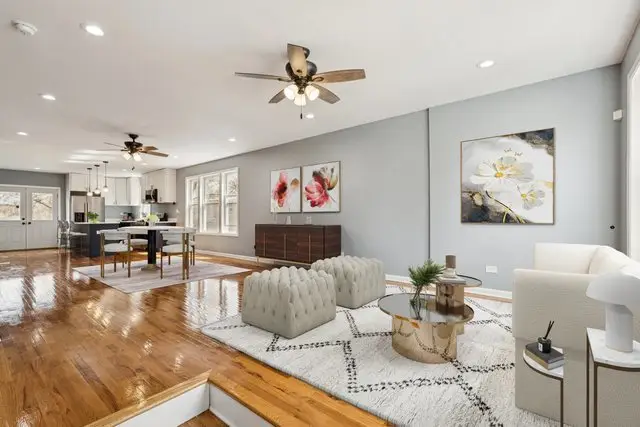 9935 S Winston Avenue, Chicago, IL 60643 - #2