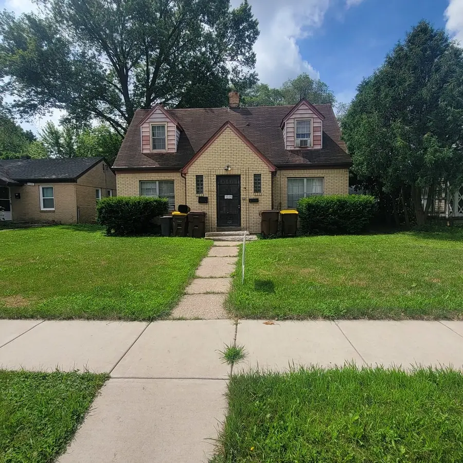 3024 Lawndale Avenue, Rockford, IL 61101 - #2