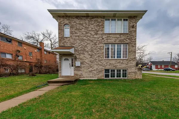 98 W 154th Street, Harvey, IL 60426