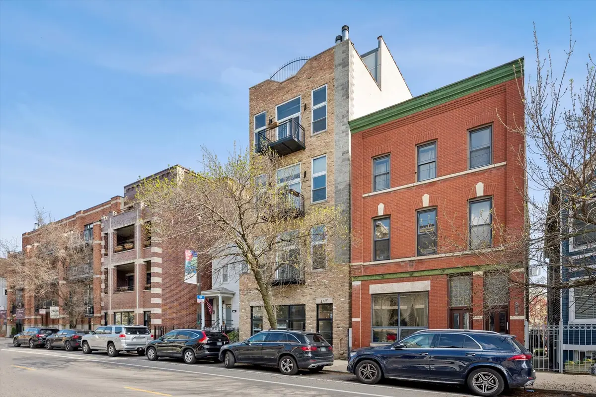 2117 W Belmont Avenue #4, Chicago, IL 60618 - #1
