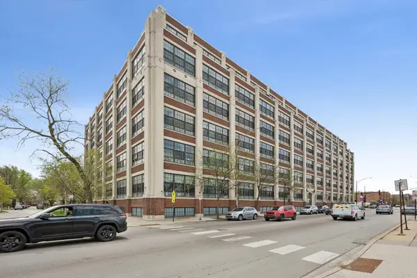3963 W Belmont Avenue #316, Chicago, IL 60618