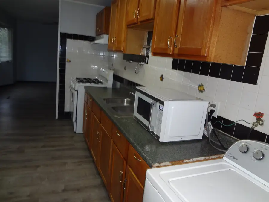 113 Hickory Drive, Carpentersville, IL 60110 - #3