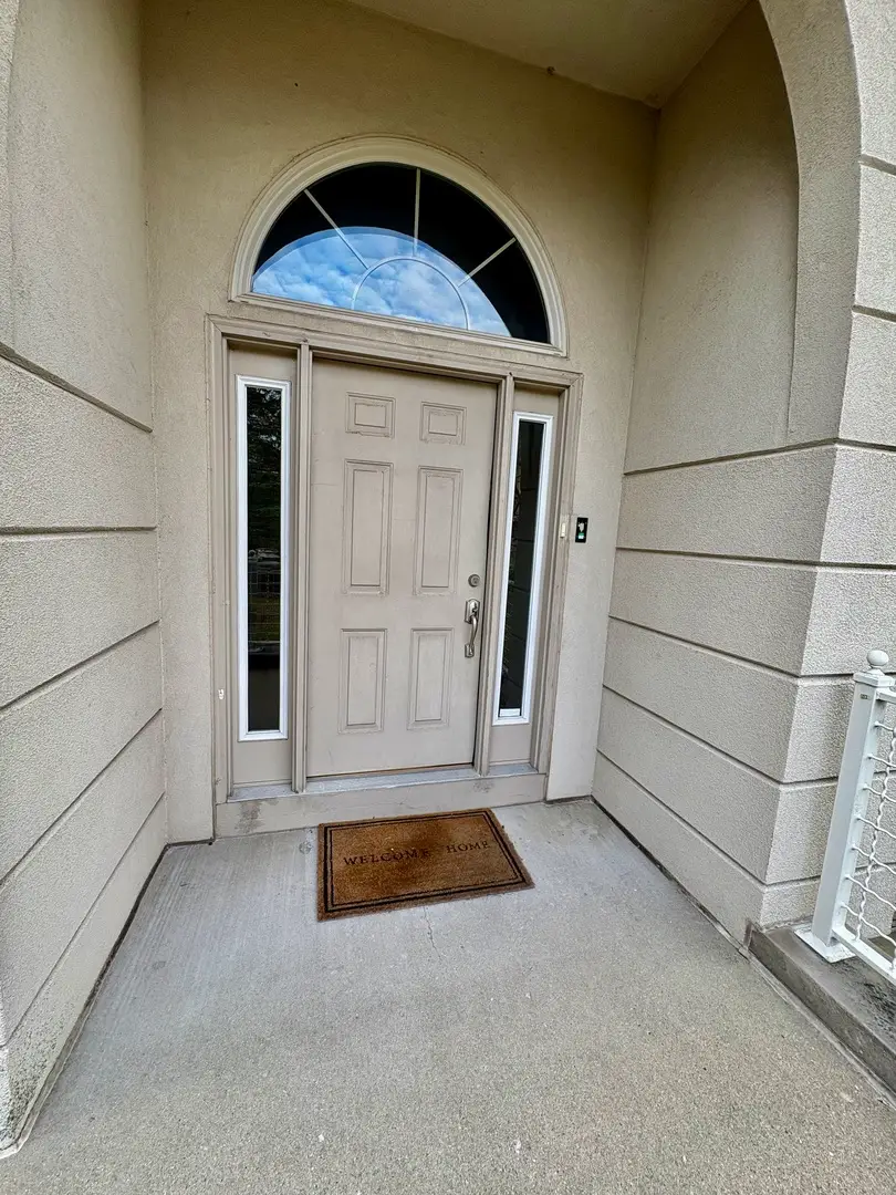 30 Beaconsfield Court #30, Lincolnshire, IL 60069 - #1