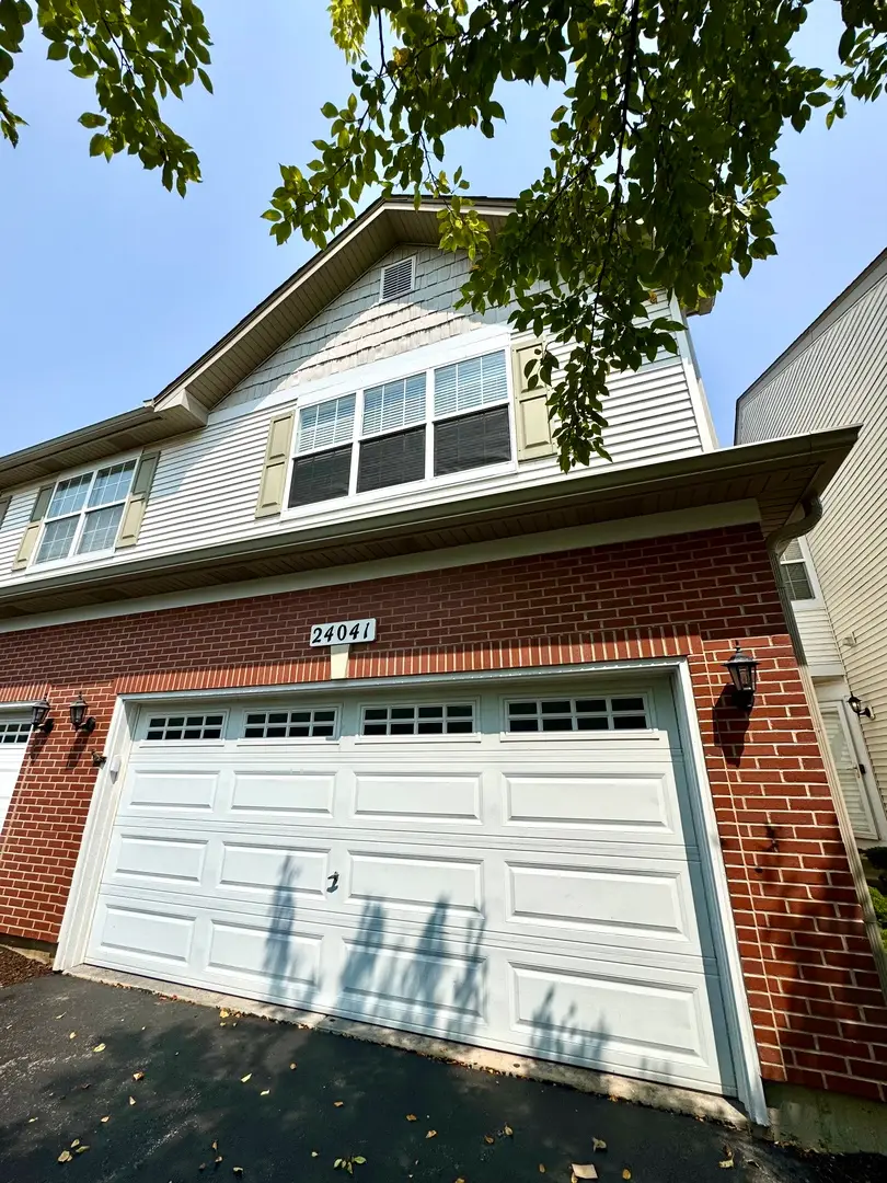 24041 W Walnut Circle, Plainfield, IL 60585 - #2