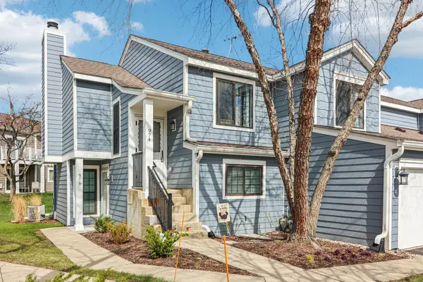 974 Westchester Circle, Schaumburg, IL 60193