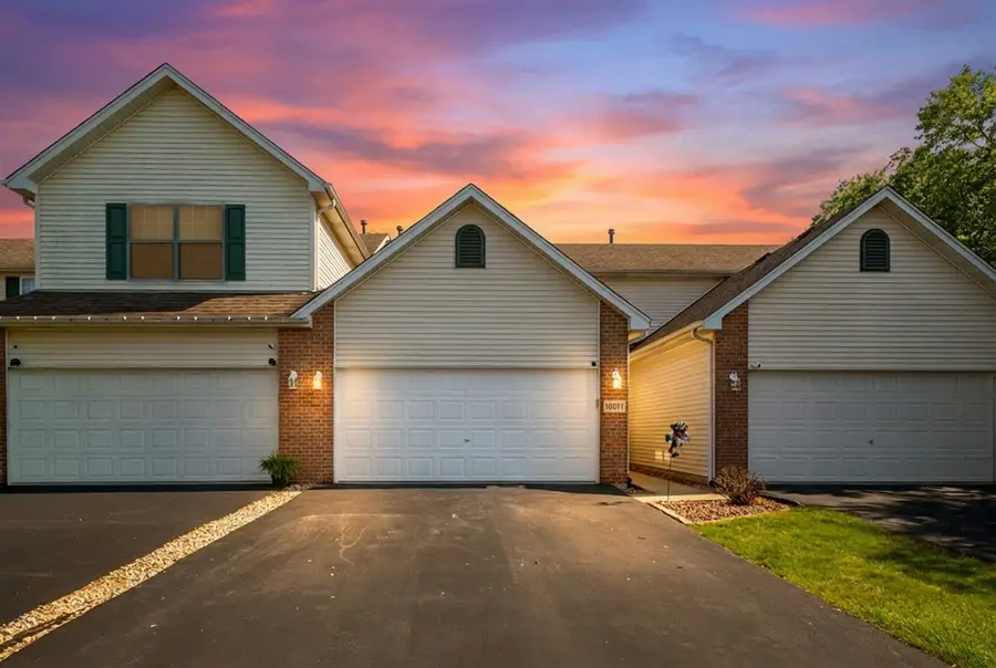 16017 W Iroquois Drive, Lockport, IL 60441 - #2