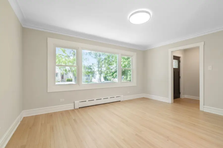5747 N Melvina Avenue, Chicago, IL 60646 - #2