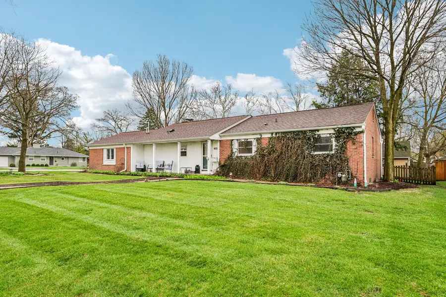 902 Arbor Court, Wheaton, IL 60189 - #2