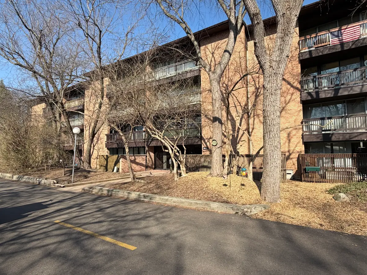 5500 Hillcrest Lane #3A, Lisle, IL 60532 - #1