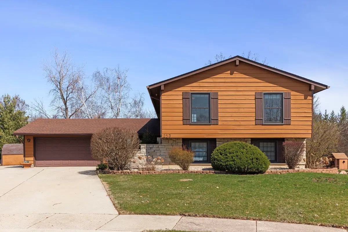 253 Arbor Lane, Bloomingdale, IL 60108 - #1