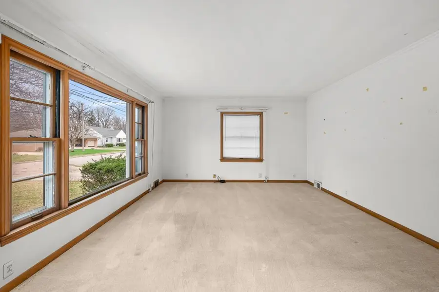 1814 36th Street, Moline, IL 61265 - #3