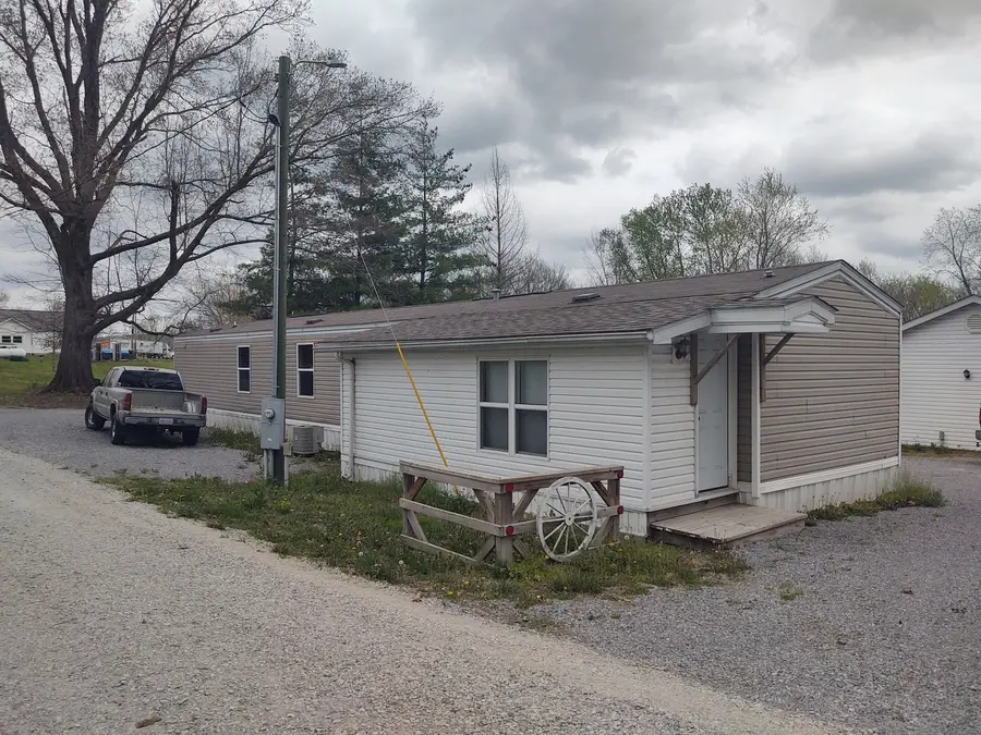 155 Shelby Road, Vienna, IL 62995 - #2