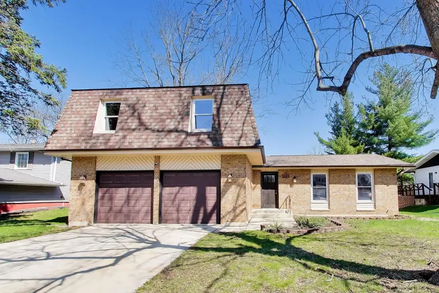 1820 Bolson Drive, Downers Grove, IL 60516 - #2