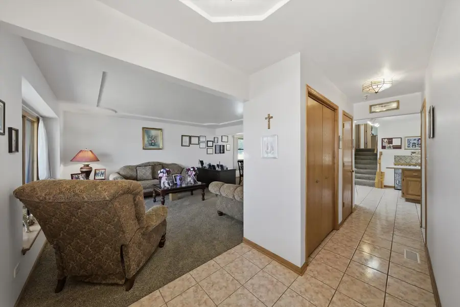 1549 Wayne Drive, Crete, IL 60417 - #3