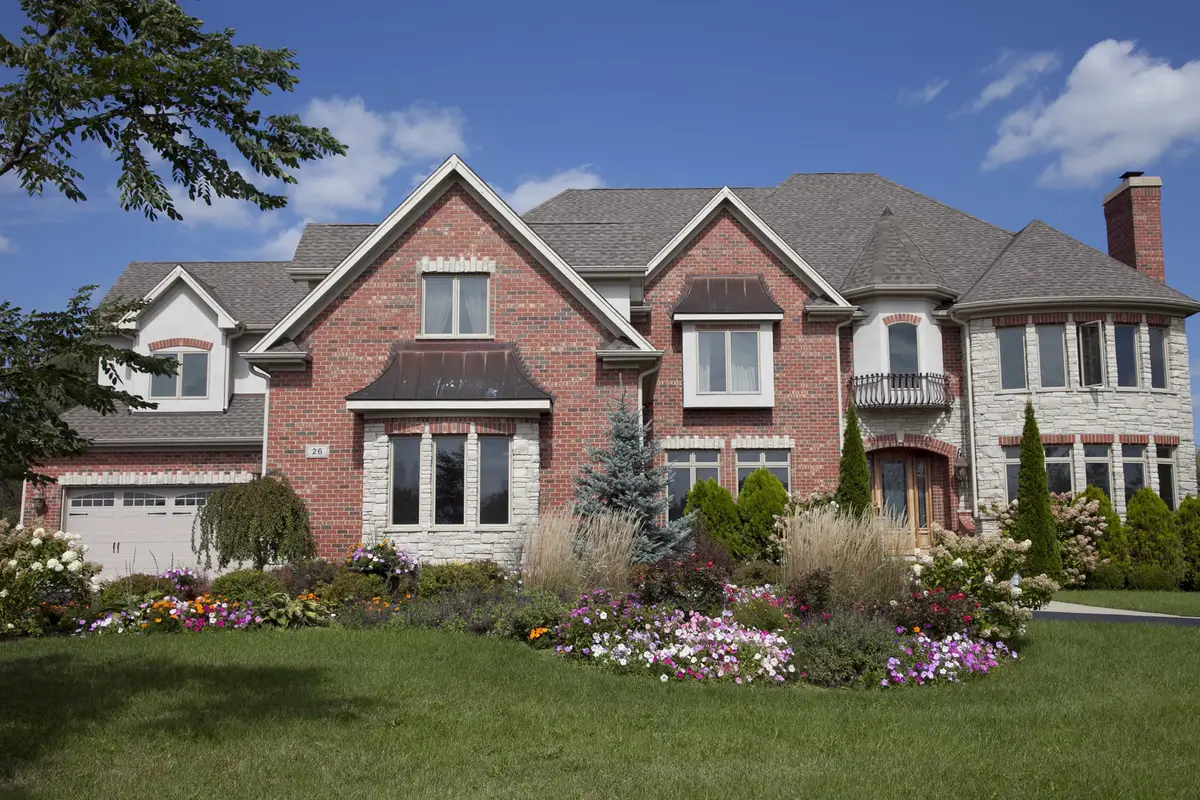 26 E Peter Lane, Hawthorn Woods, IL 60047 - #1