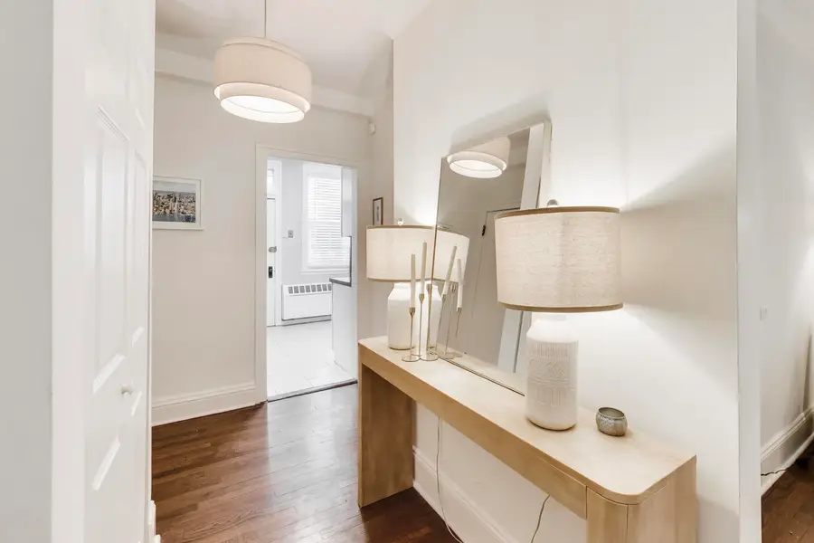 640 W Waveland Avenue #2F, Chicago, IL 60613 - #3