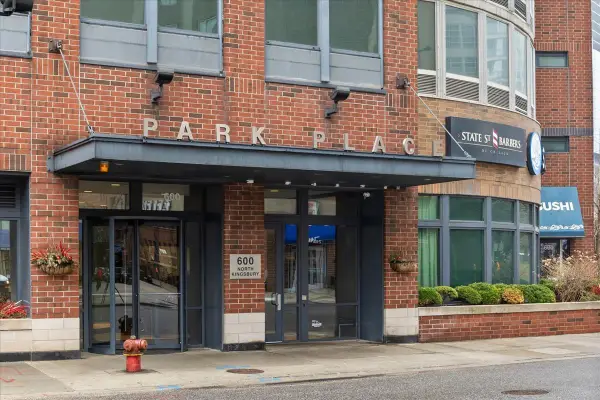 600 N Kingsbury Street #1614, Chicago, IL 60610