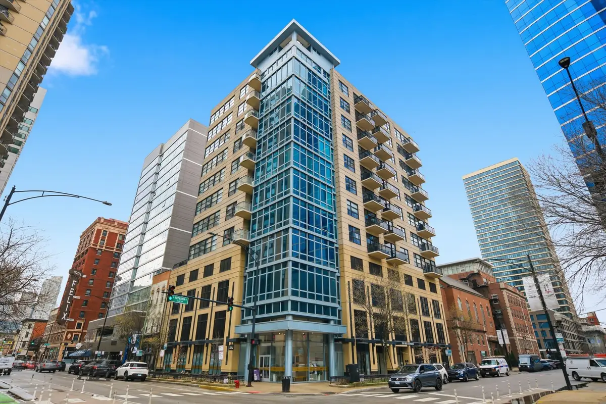 101 W Superior Street #904, Chicago, IL 60654 - #1