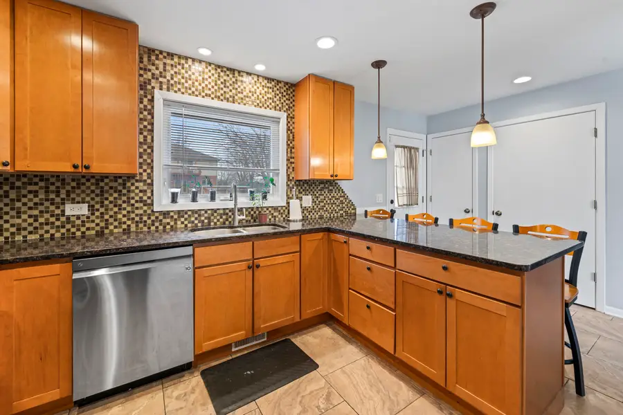 7247 W 112th Street, Worth, IL 60482 - #2