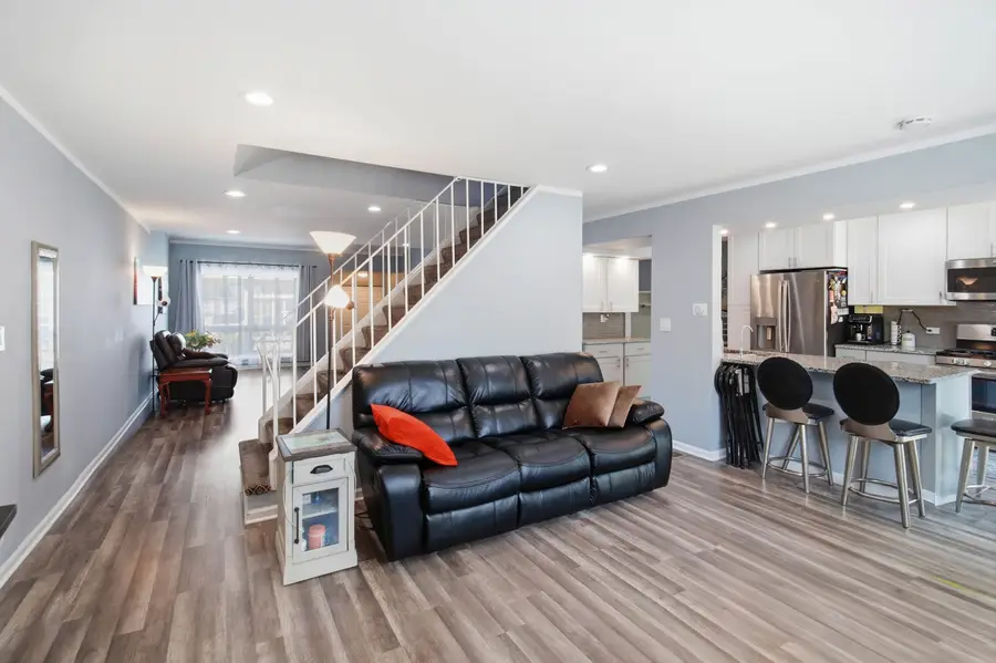 437 Maple Drive, Wheeling, IL 60090 - #3