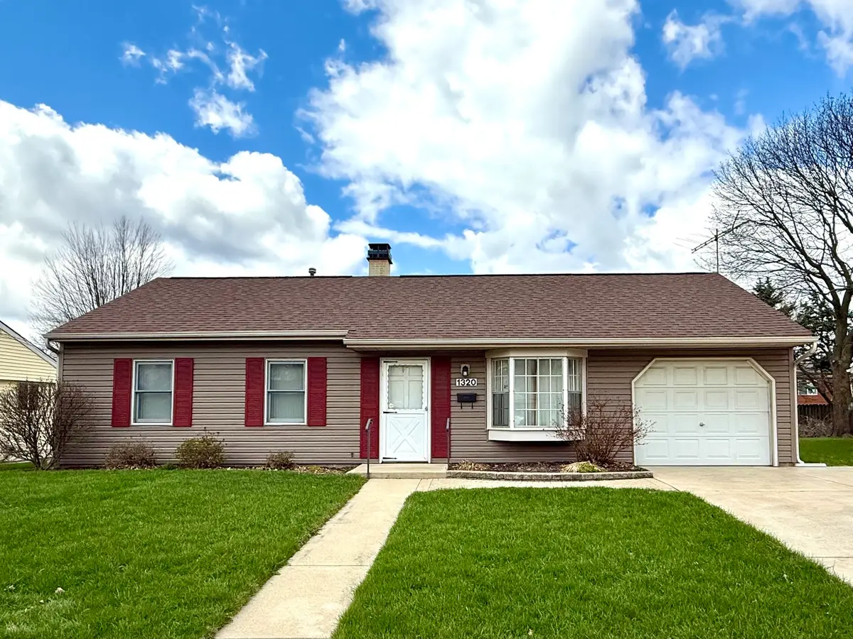 1320 N Elmwood Drive, Aurora, IL 60506 - #1