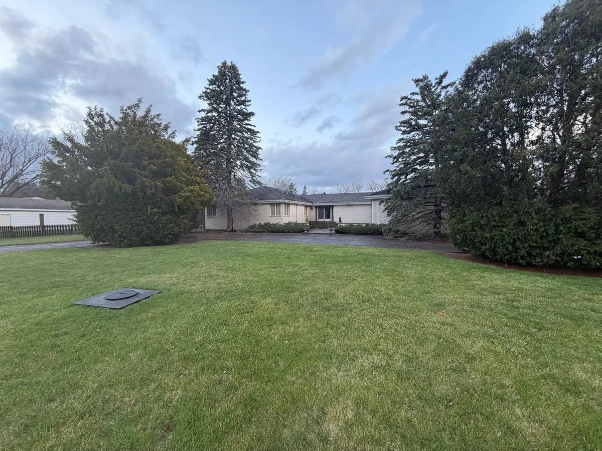 23185 N Indian Creek Road, Lincolnshire, IL 60069 - #1