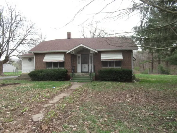 11 Dequimpal Street, Westville, IL 61883