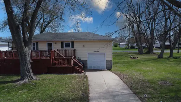 520 N 6th Street, Watseka, IL 60970