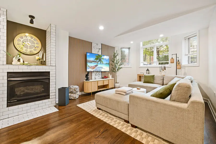 2625 N Ashland Avenue #1B, Chicago, IL 60614 - #2