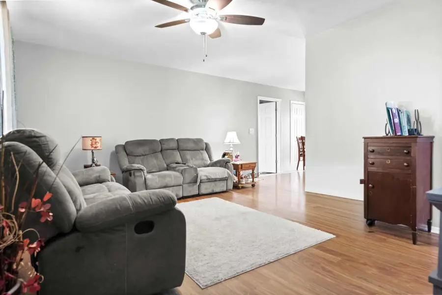 311 1st Street, Anchor, IL 61720 - #3