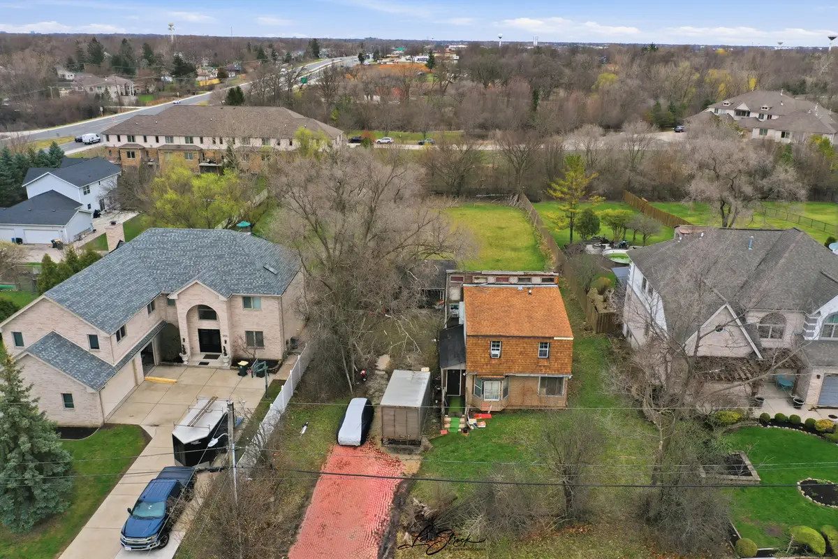 115 Hillside Lane, Burr Ridge, IL 60527 - #1