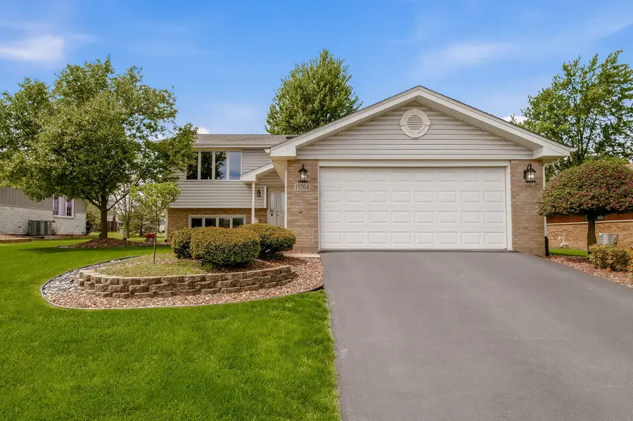 13764 W Deervalley Drive, Homer Glen, IL 60491 - #3
