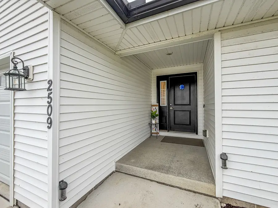 2509 N Fairfield Drive, Urbana, IL 61802 - #3