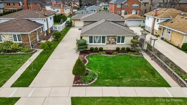 416 S Prospect Avenue, Itasca, IL 60143