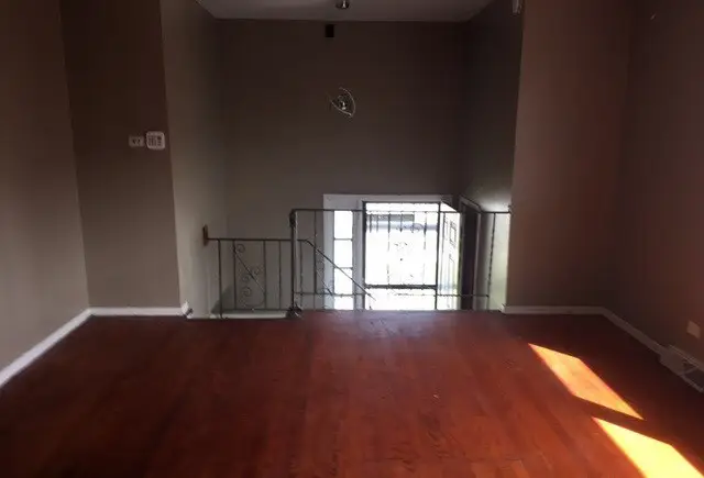 725 E 152nd Street, Phoenix, IL 60426 - #2