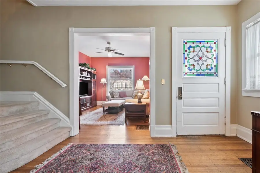 516 Greenwood Street, Evanston, IL 60201 - #3