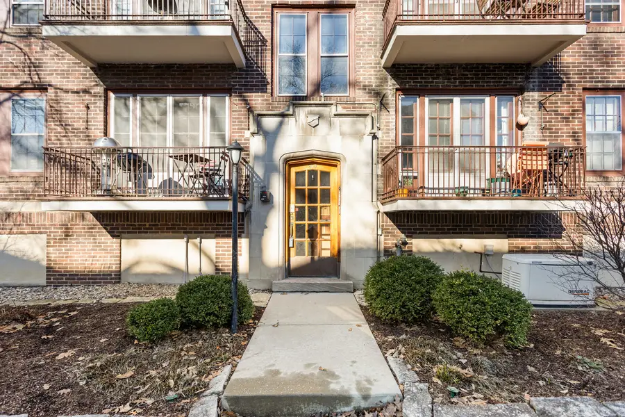 307 N Prairie Street #3, Champaign, IL 61820 - #2