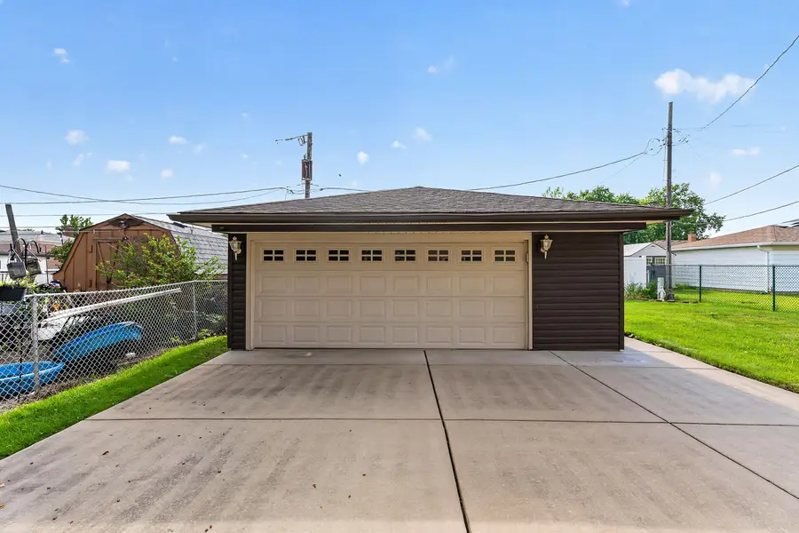 10712 Lamon Avenue, Oak Lawn, IL 60453 - #2