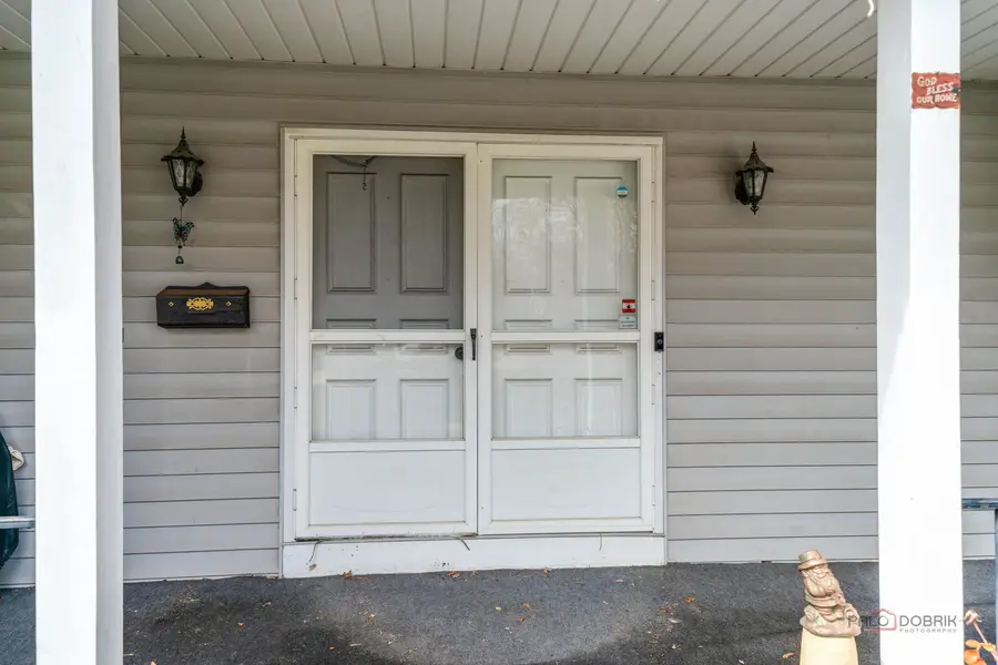 1009 Hampton Court, McHenry, IL 60050 - #2