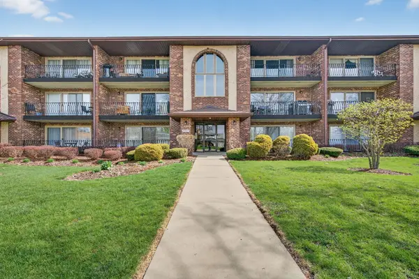 7545 Sheridan Drive #2-3D, Willowbrook, IL 60527