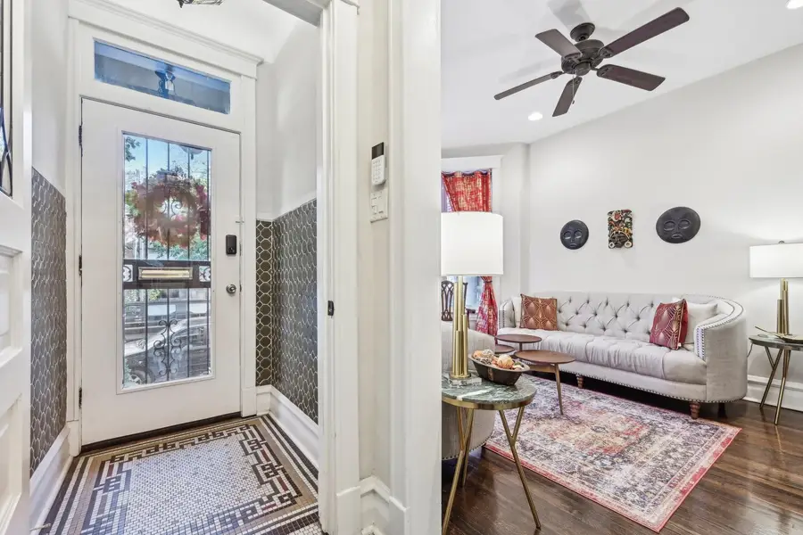 4914 S Washington Park Court, Chicago, IL 60615 - #2