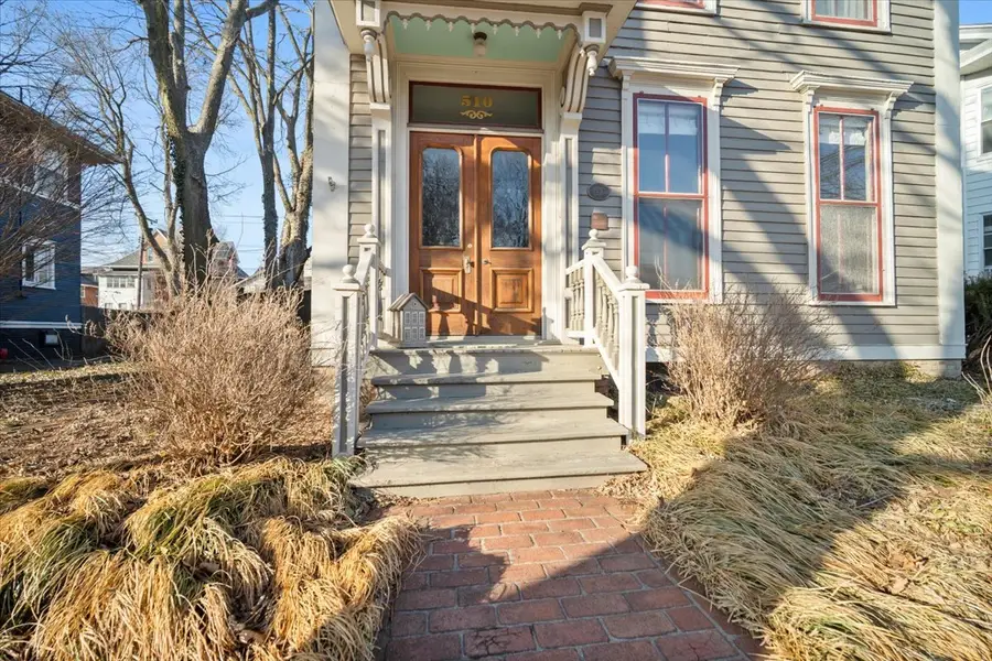 510 E Grove Street, Bloomington, IL 61701 - #2