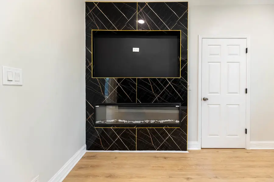 6744 S Aberdeen Street, Chicago, IL 60621 - #3